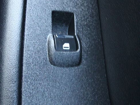 Used 2024 Ford Edge SEL image 22