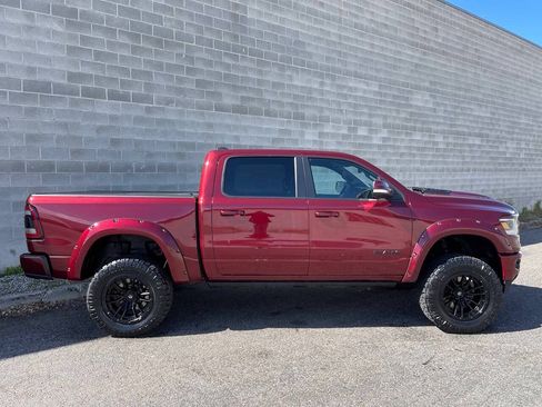 Used 2020 RAM 1500 Sport w/ Level 2 Equipment Goup w/2_L AWD/4WD image 8