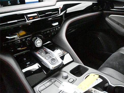 Certified 2023 Acura MDX A-Spec image 4