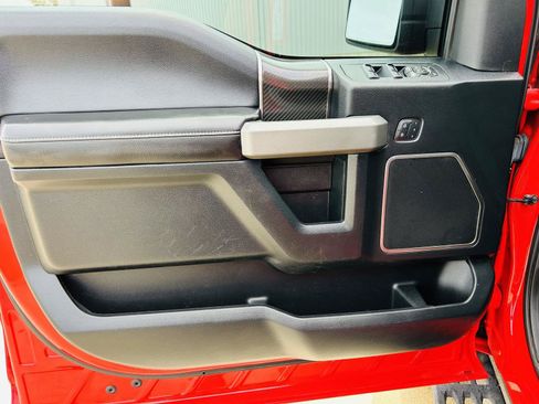 Used 2018 Ford F150 Raptor w/ Equipment Group 802A Luxury AWD/4WD image 14