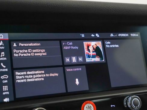 Certified 2026 Porsche Macan AWD/4WD image 30
