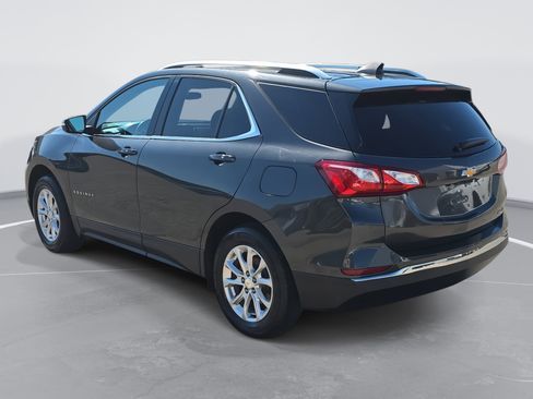 Used 2018 Chevrolet Equinox LT w/ Sun & Infotainment Package image 7