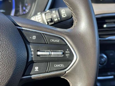 Used 2020 Hyundai Santa Fe SEL FWD image 25
