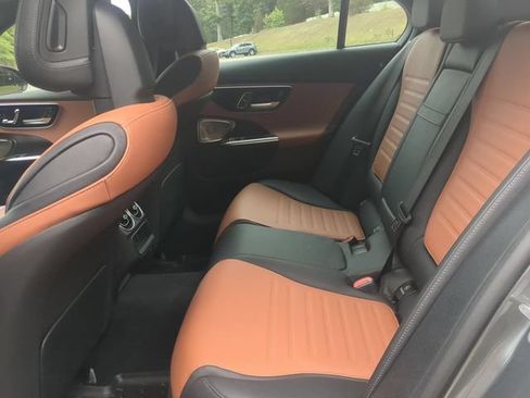 Used 2024 Mercedes-Benz C 300 4MATIC Sedan image 12