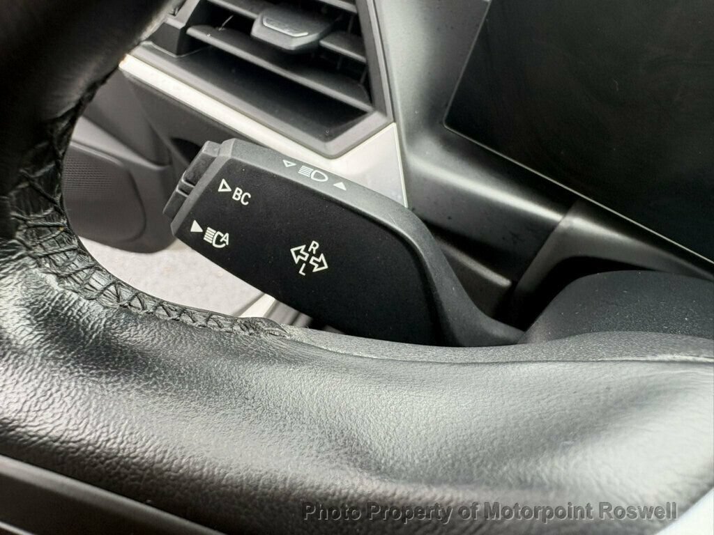 Used 2023 BMW i4 eDrive35 RWD image 16