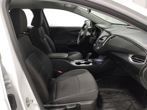 Used 2019 Chevrolet Malibu LS w/ Driver Confidence Package II FWD image 21