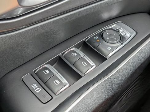 New 2026 Kia Sorento S FWD image 28