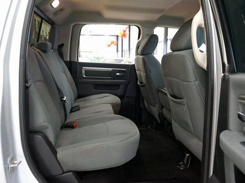 Used 2013 RAM 1500 Classic SLT w/ Premium Display Pkg image 10