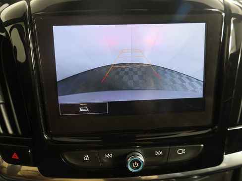 Used 2023 Chevrolet Traverse LT image 45