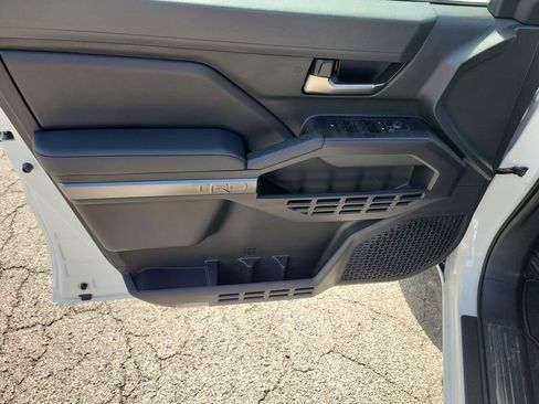 New 2026 Toyota Tacoma TRD Sport w/ TRD Sport Premium Package RWD image 19