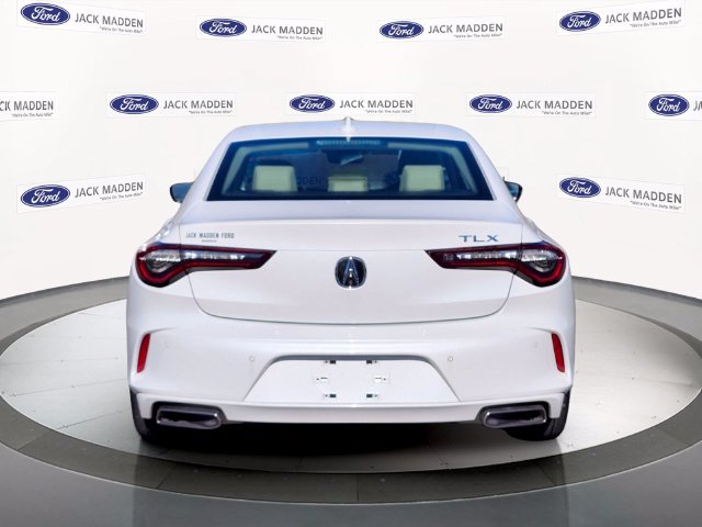 Used 2021 Acura TLX w/ Technology Package FWD image 4