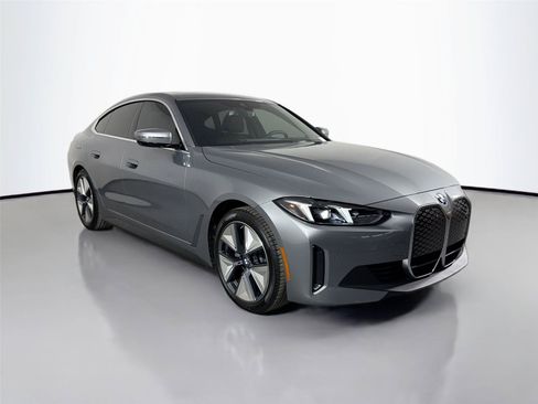 New 2026 BMW i4 eDrive40 w/ Premium Package RWD image 5