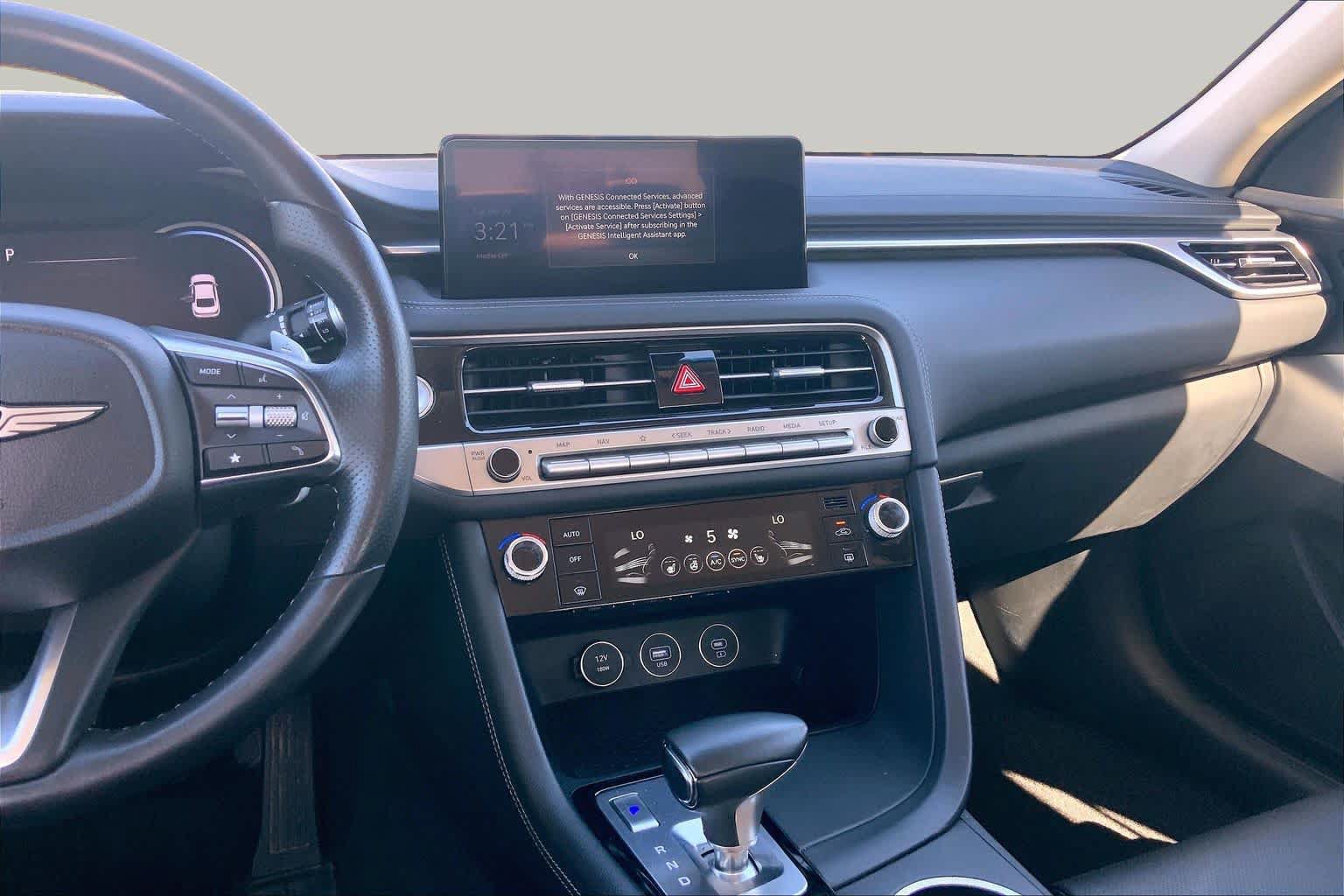 Used 2025 Genesis G70 2.5T AWD/4WD image 7