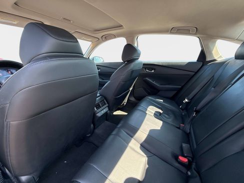 Used 2025 Honda Accord EX-L image 17