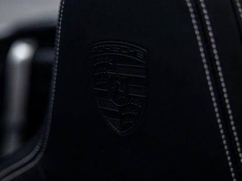 Certified 2025 Porsche 911 Carrera RWD image 25