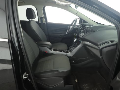 Used 2016 Ford Escape SE w/ Equipment Group 201A image 13