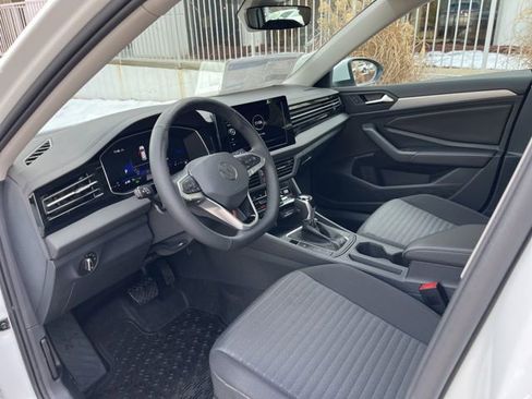 New 2026 Volkswagen Tiguan S image 6