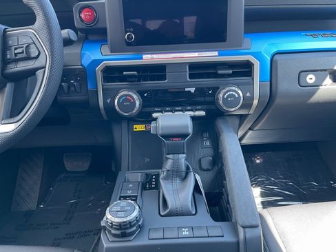 New 2026 Toyota Tacoma TRD Off-Road AWD/4WD image 13