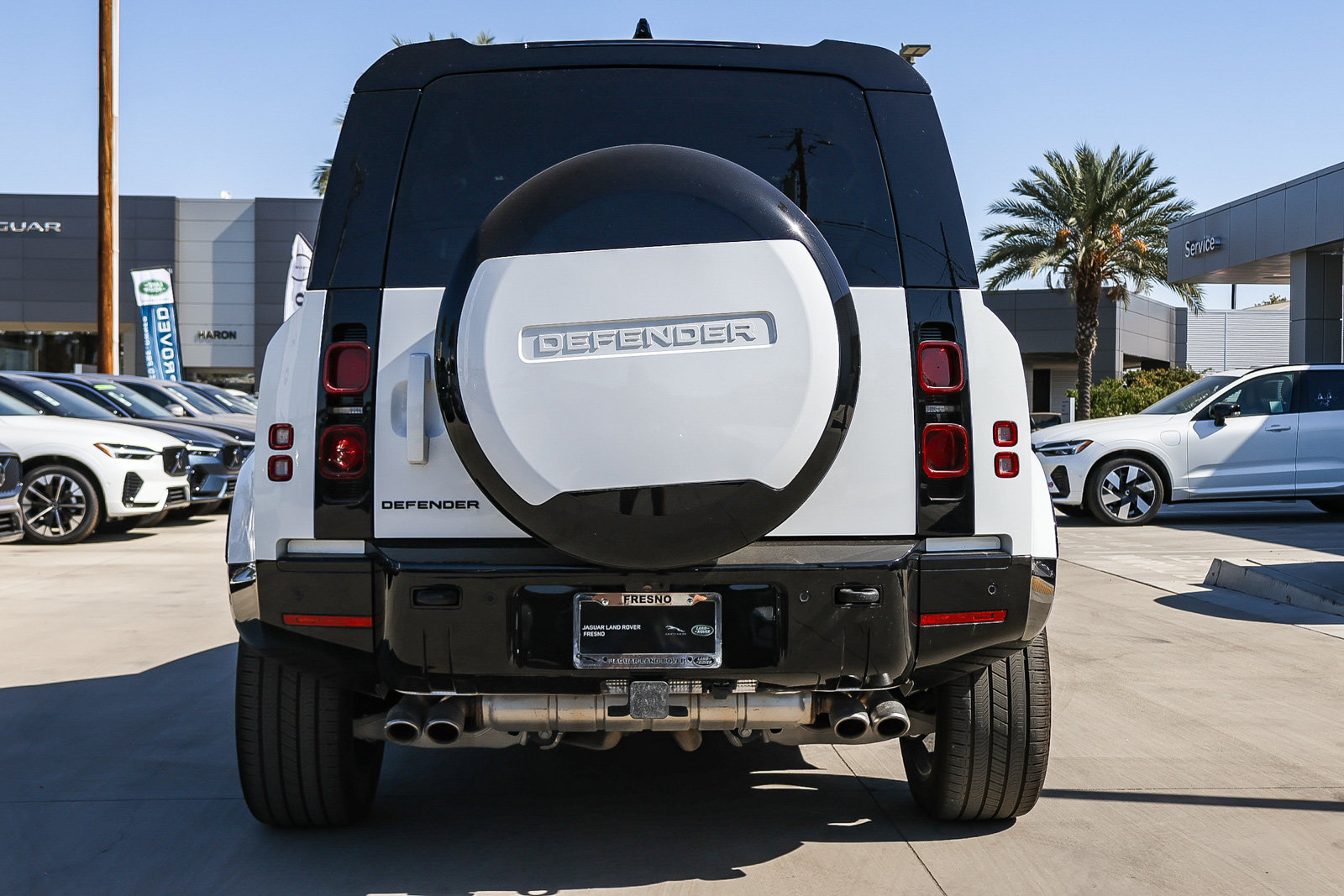 Certified 2025 Land Rover Defender 110 X-Dynamic SE AWD/4WD image 6