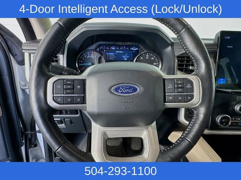 Used 2024 Ford Expedition Max XLT image 11