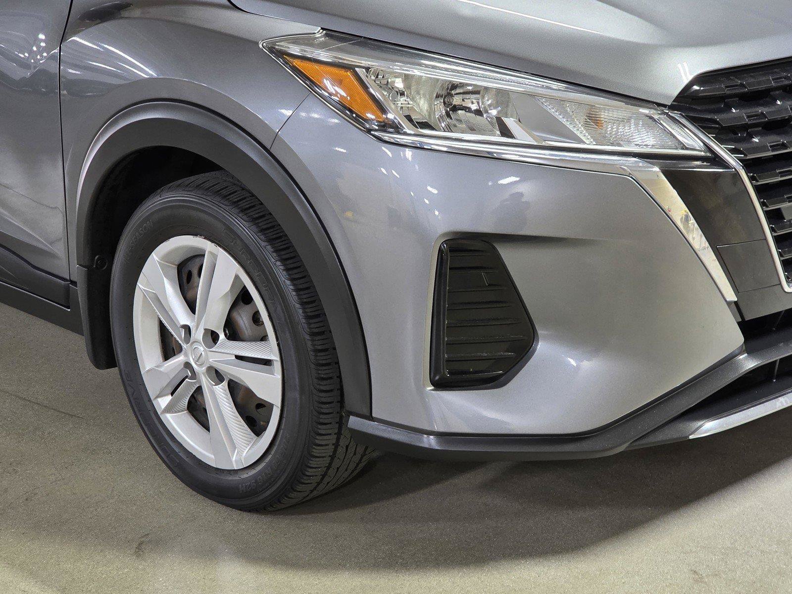 Used 2021 Nissan Kicks S FWD image 10