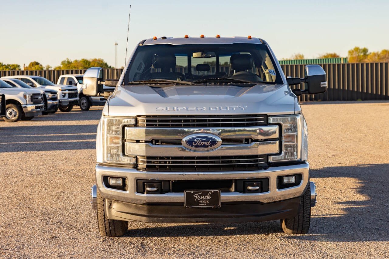 Used 2017 Ford F350 Lariat w/ Chrome Package AWD/4WD image 3