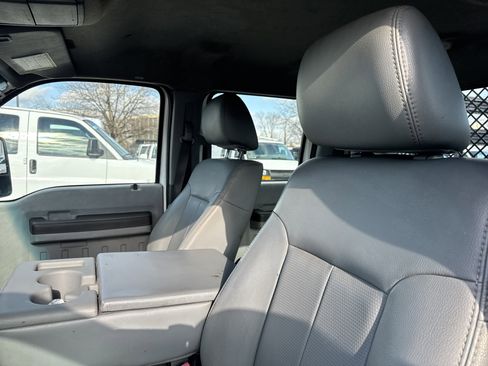 Used 2012 Ford F350 XL w/ Trailer Tow Pkg image 21