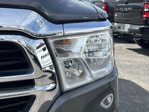 Used 2019 RAM 1500 Big Horn AWD/4WD image 9