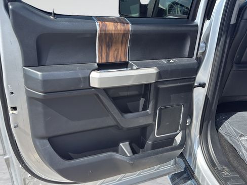 Used 2018 Ford F150 Lariat AWD/4WD image 34