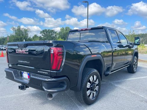Used 2025 GMC Sierra 2500 Denali w/ Max Trailering Package AWD/4WD image 76