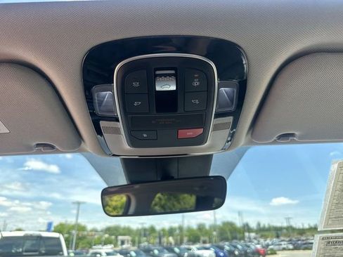 Used 2023 Hyundai Santa Fe SEL w/ Premium Package FWD image 24