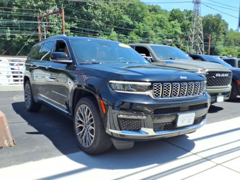 Certified 2023 Jeep Grand Cherokee L Summit AWD/4WD image 3