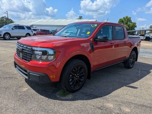 Used 2024 Ford Maverick Lariat w/ Black Appearance Package FWD image 8