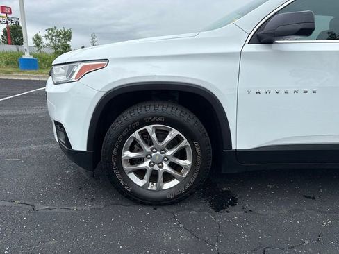 Certified 2021 Chevrolet Traverse LS image 10