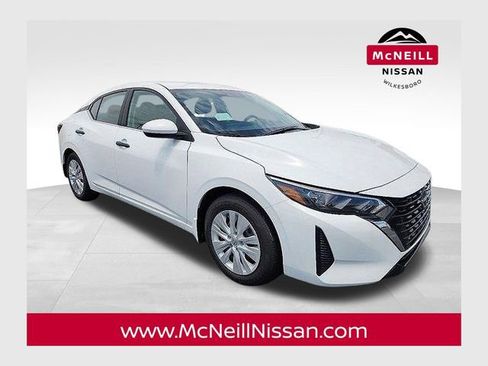 New 2025 Nissan Sentra S image 1