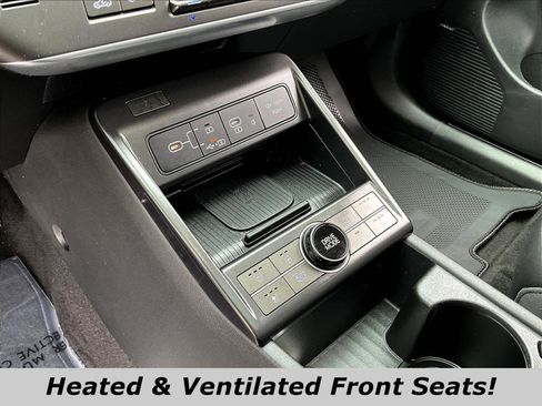 Used 2024 Hyundai Kona Limited FWD image 18