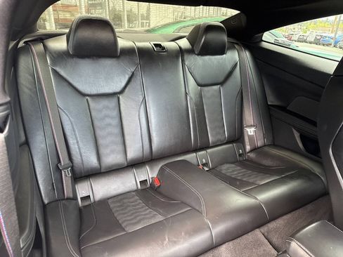 Used 2021 BMW M4 Competition w/ Executive Package RWD image 27