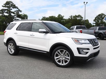 Used 2017 Ford Explorer Limited w/ Equipment Group 301A