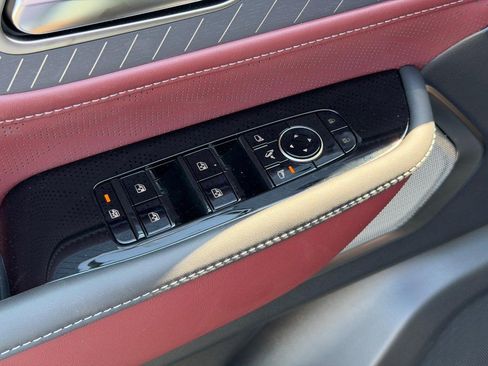 New 2026 INFINITI QX80 Autograph w/ Premium Cargo Package image 12