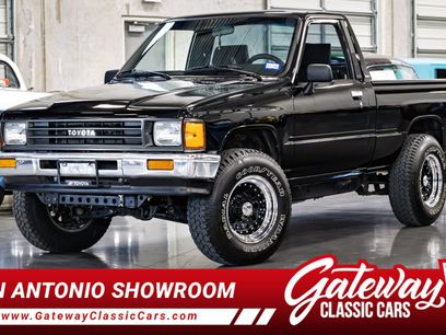 Used 1987 Toyota Pickup 2WD Regular Cab