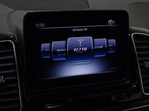 Used 2019 Mercedes-Benz GLS 450 4MATIC image 27