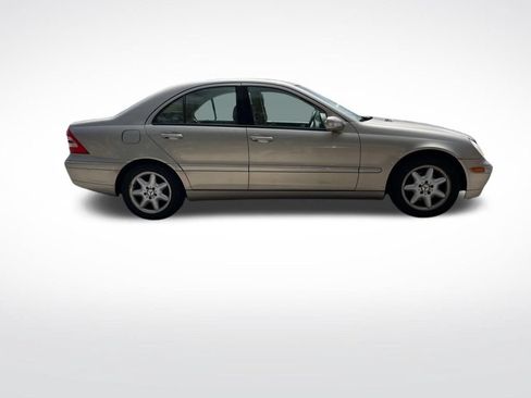 Used 2004 Mercedes-Benz C 240 Sedan image 4