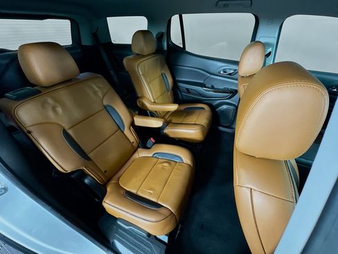 Used 2020 GMC Acadia AT4 w/ Driver Alert Package II image 29