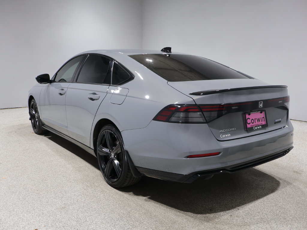 Used 2024 Honda Accord Sport image 5