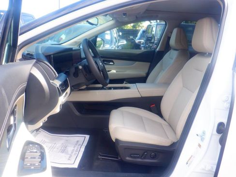 Used 2025 Nissan Murano SL AWD/4WD image 8