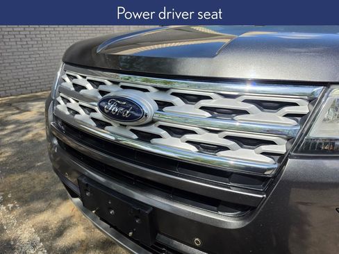 Used 2018 Ford Explorer XLT w/ Equipment Group 202A image 20