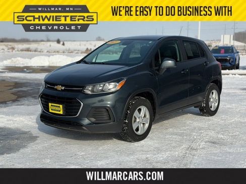 Used 2021 Chevrolet Trax LS w/ Tint and Cruise Package image 1