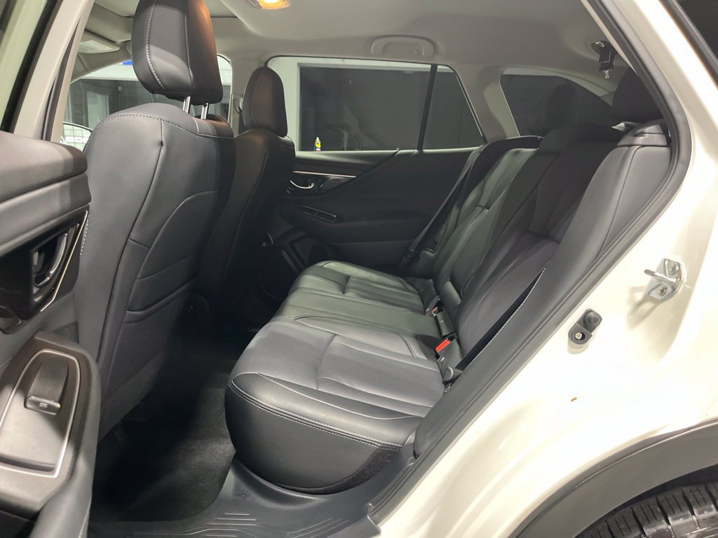 Certified 2022 Subaru Outback Limited AWD/4WD image 37