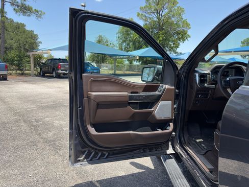 Used 2021 Ford F150 King Ranch w/ Equipment Group 601A High AWD/4WD image 10