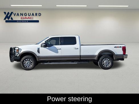 Used 2022 Ford F350 Lariat w/ Lariat Value Package AWD/4WD image 4